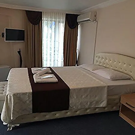 Ova Hotel 3*